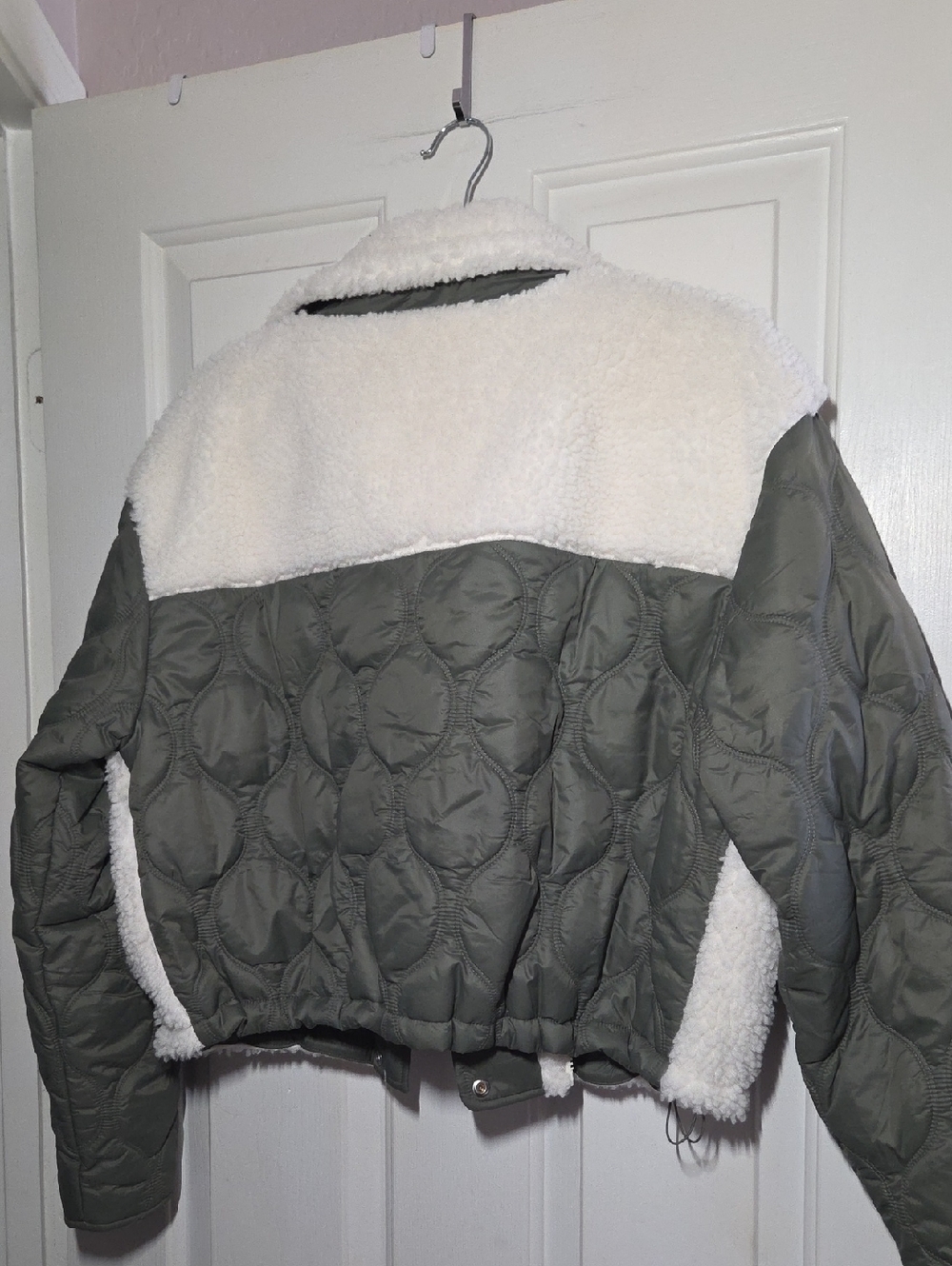 Athleta Fleece Hybrid Cropped Jacket Size Medium - Picture 5 of 7